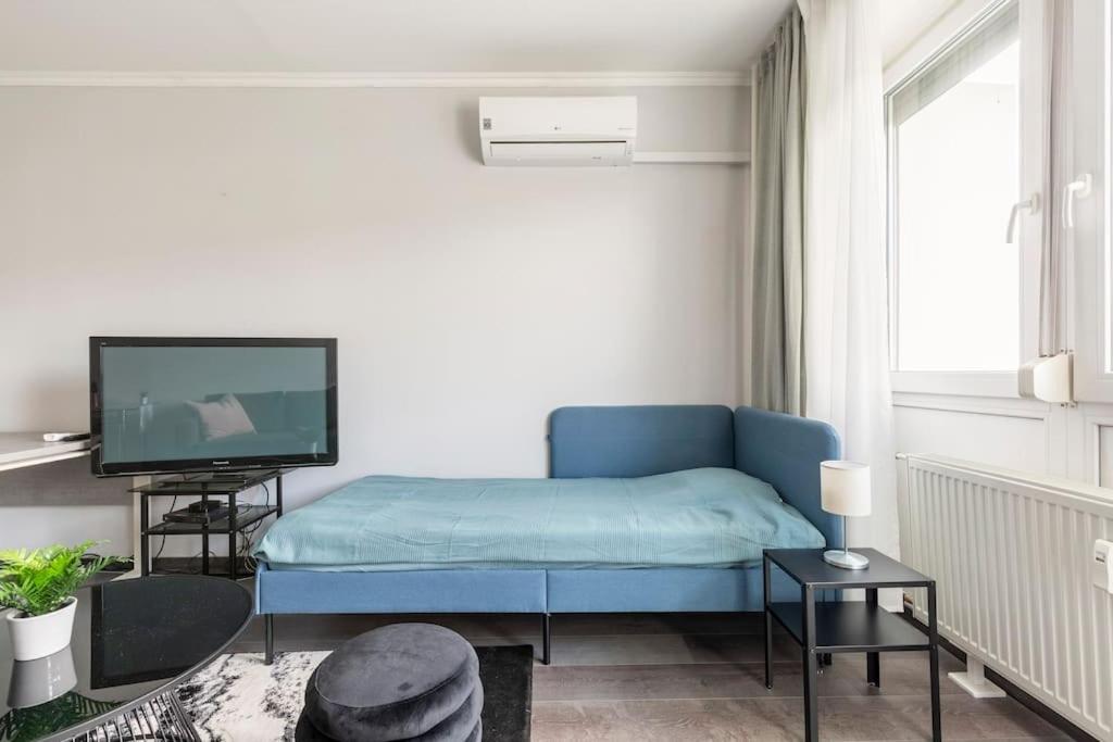 Lovely 1 Bedroom Flat - Gazdagret Budapeste Exterior foto