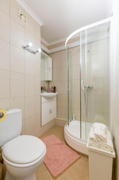 Lovely 1 Bedroom Flat - Gazdagret Budapeste Exterior foto